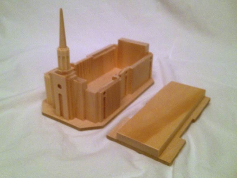 St. Louis Temple Box